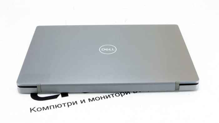 Dell Latitude 7400-EGAao.jpeg