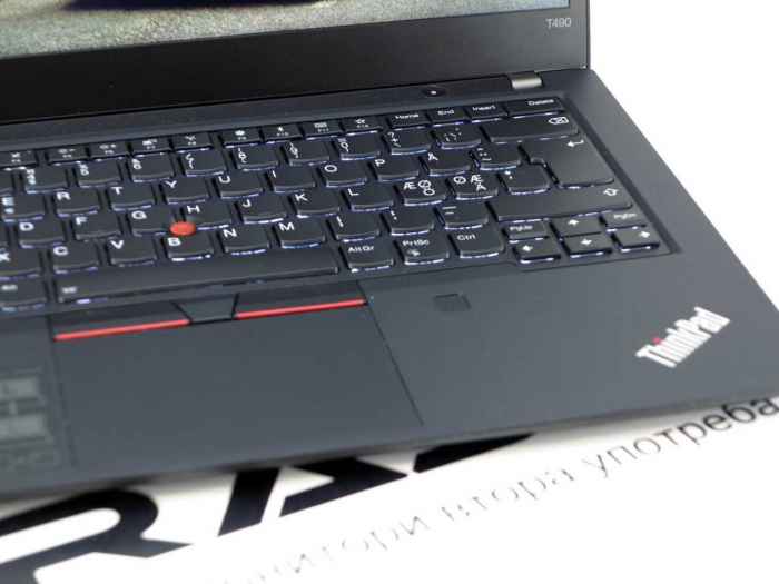Lenovo ThinkPad T490-ELyYb.jpeg