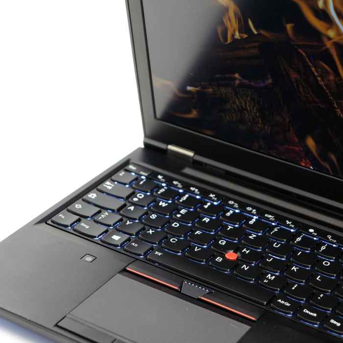 Lenovo ThinkPad P50-eAN3E.jpeg