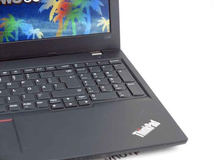 Lenovo ThinkPad L580-tH4iA.jpeg