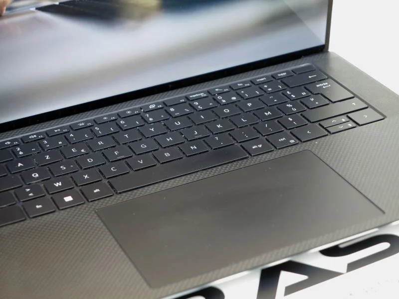 dell-xps-15-9500-laptop-vtora-upotreba-2 | crash.bg